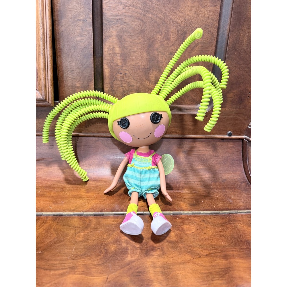 MGA Lalaloopsy Silly Hair Doll Green Bendy Hair Wings Pink Shoes 2009 12 inch